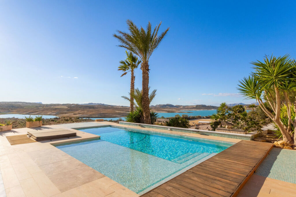 Detached Villa San Miguel de Salinas Alicante - image 2