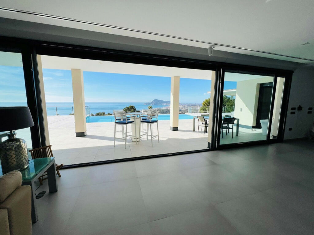 Detached Villa Altea Alicante - image 2