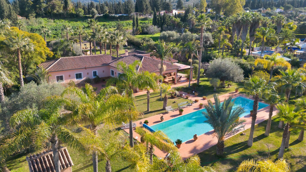 Finca - Cortijo Alhaurín de la Torre Málaga - image 2