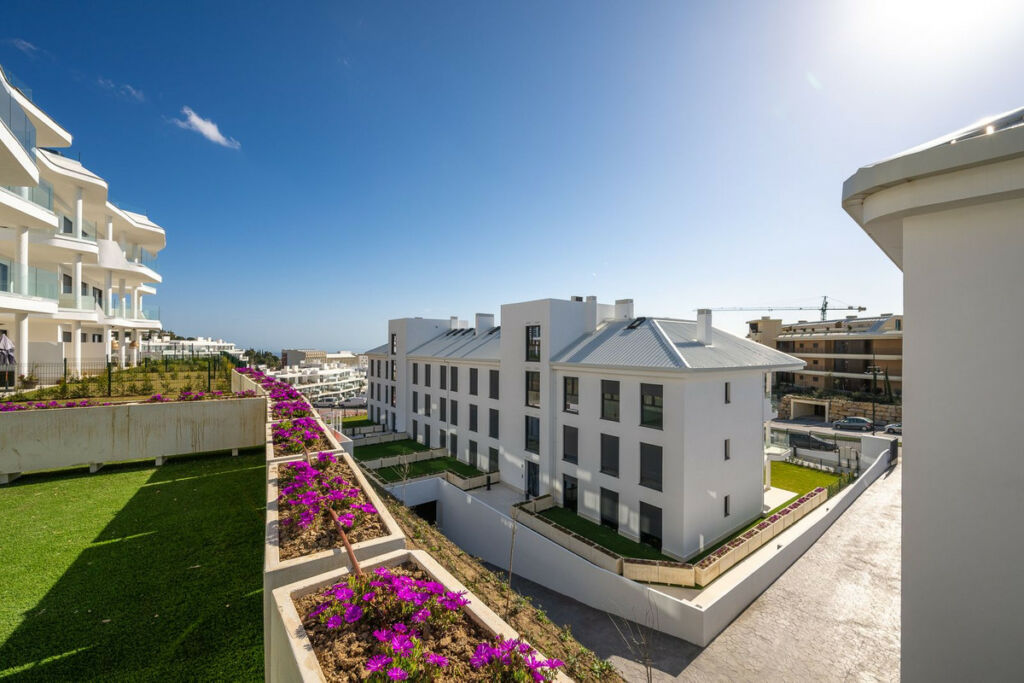 Ground Floor Apartment Fuengirola Málaga - image 23