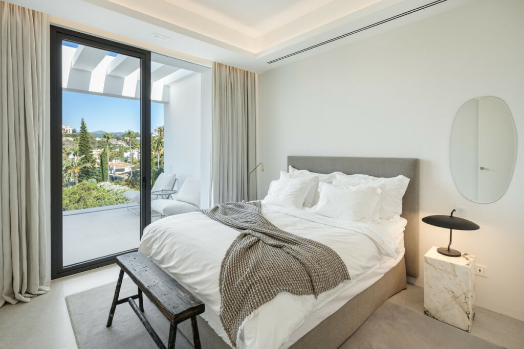 Detached Villa La Quinta Málaga - image 20