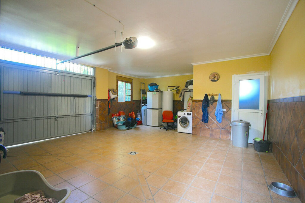 Detached Villa Alhaurín el Grande Málaga - image 25