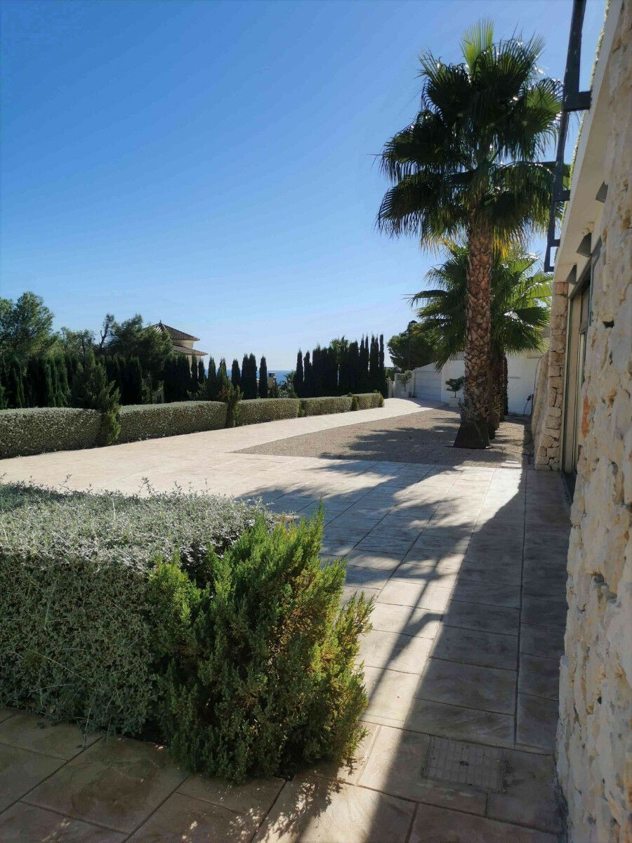 Detached Villa Altea Alicante - image 20