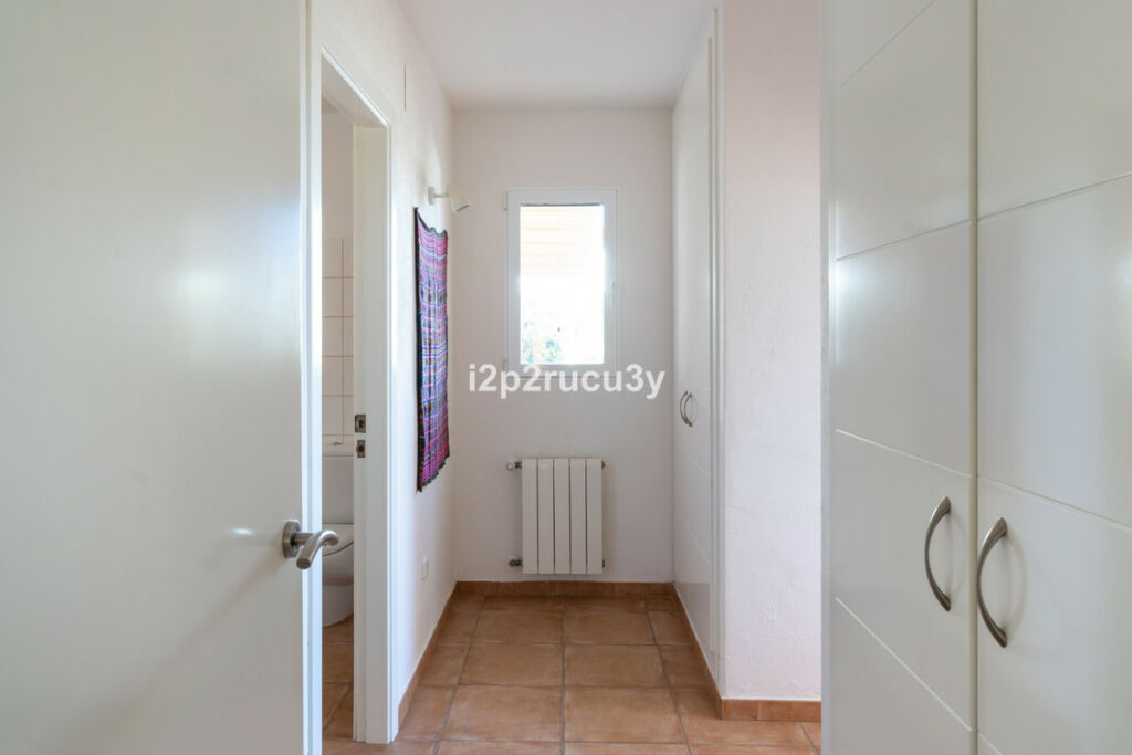 Detached Villa Moraira Alicante - image 20