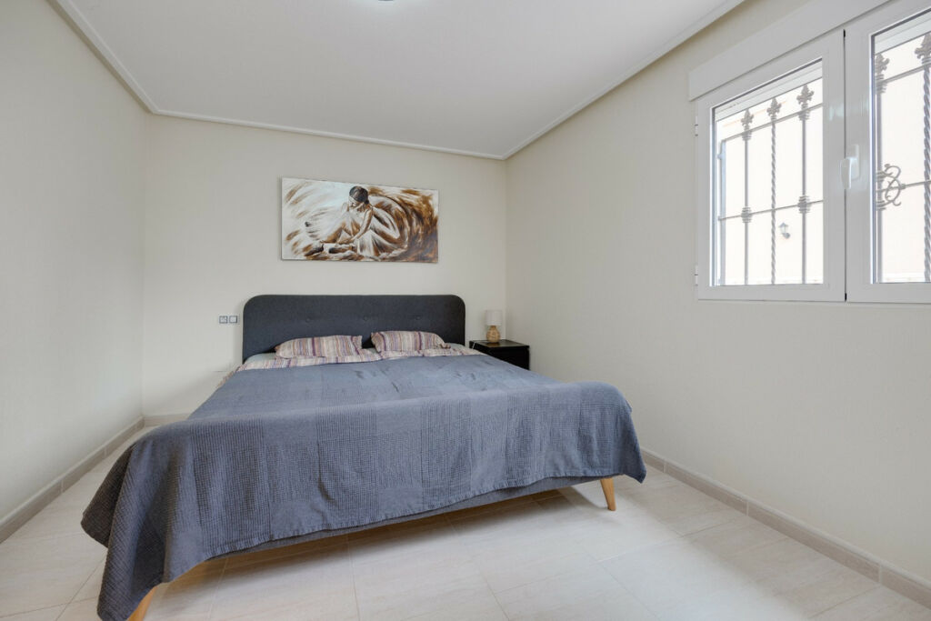 Townhouse Los Dolses Alicante - image 20