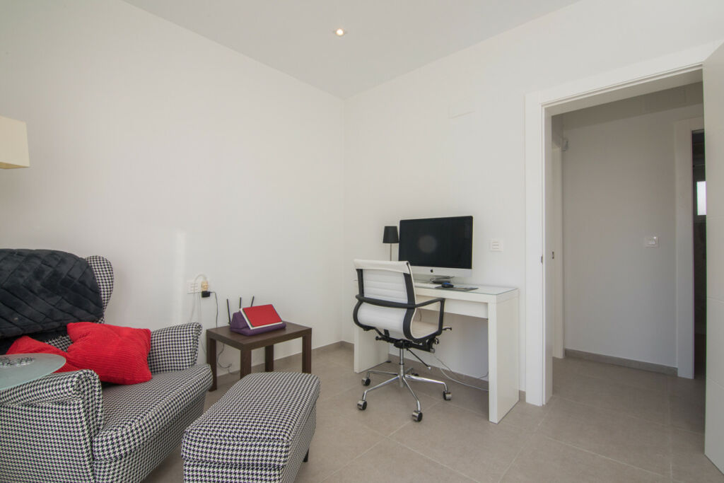 Detached Villa Aspe Alicante - image 21