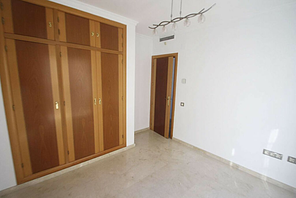 Detached Villa Benalmadena Málaga - image 21