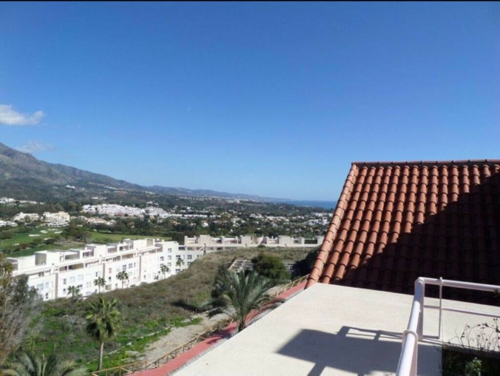Penthouse Nueva Andalucía Málaga - image 21