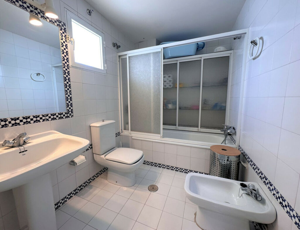 Penthouse Fuengirola Málaga - image 21