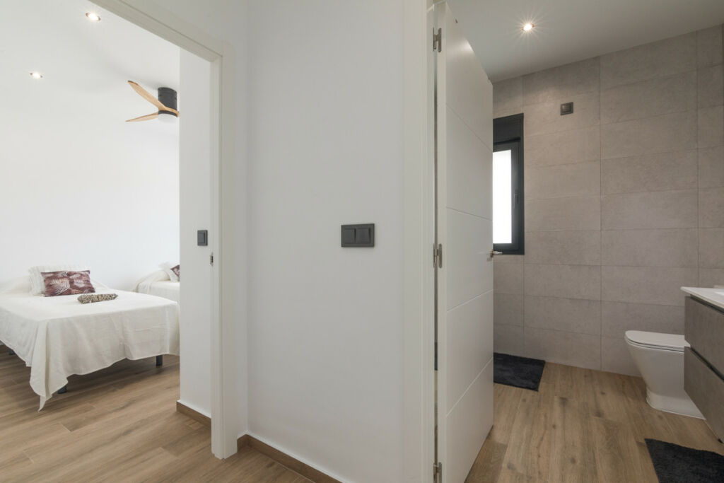 Detached Villa Aspe Alicante - image 21
