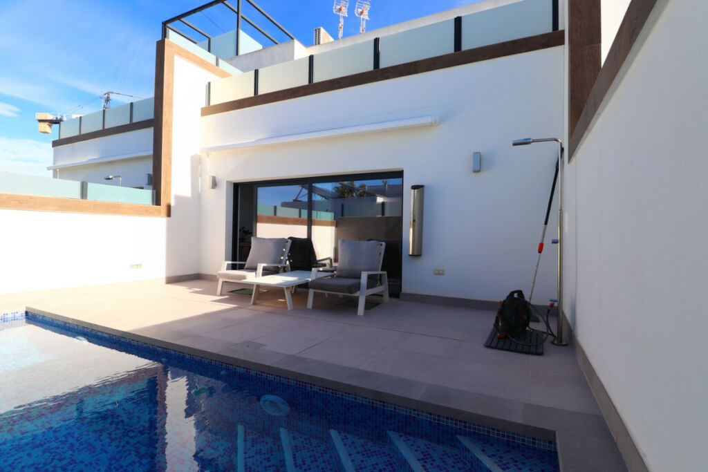 Townhouse Benijofar Alicante - image 21