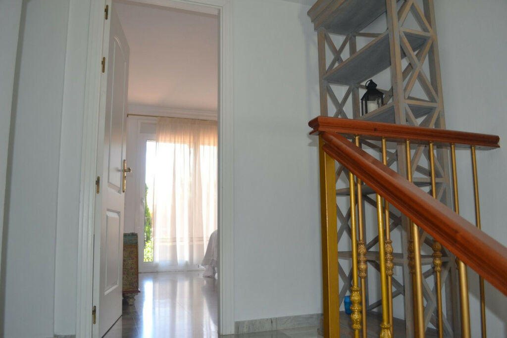Semi-Detached House Alhaurin Golf Málaga - image 22