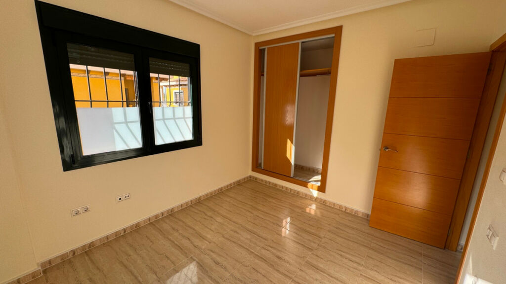 Detached Villa Ciudad Quesada Alicante - image 21