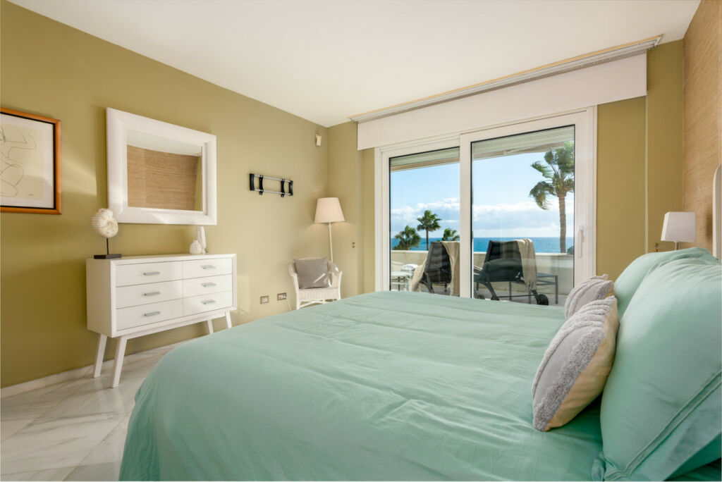 Penthouse Puerto Banús Málaga - image 22