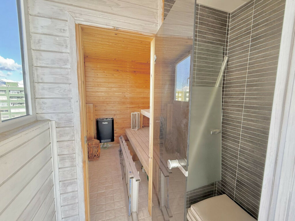Penthouse Los Boliches Málaga - image 22