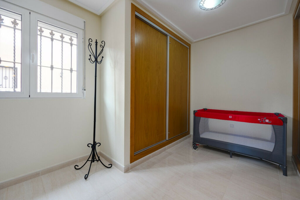 Townhouse Los Dolses Alicante - image 22