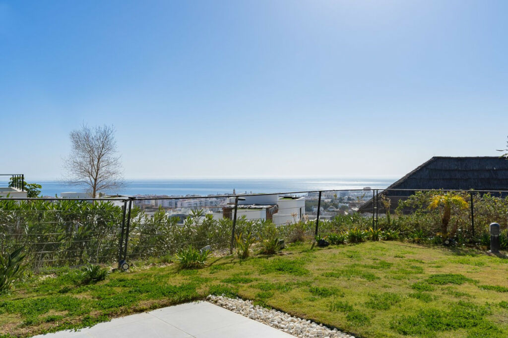Ground Floor Apartment Estepona Málaga - image 22