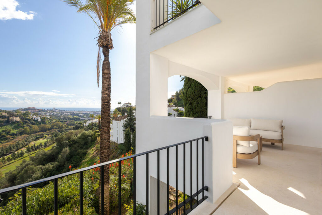 Middle Floor Apartment Benahavís Málaga - image 22
