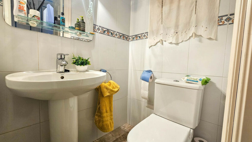 Semi-Detached House Casares Playa Málaga - image 22