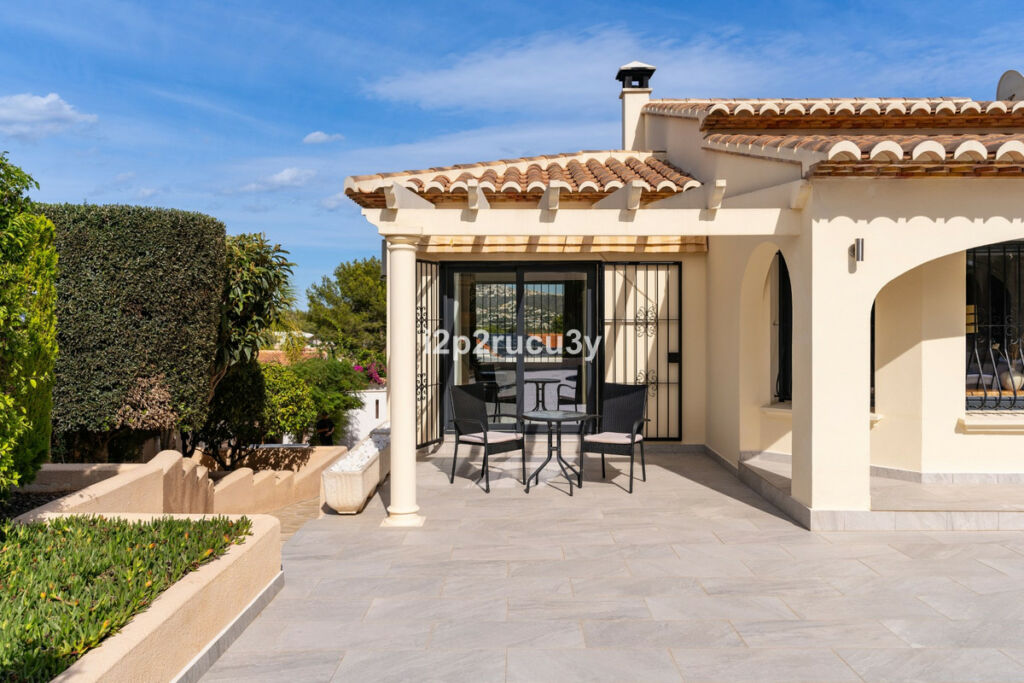 Detached Villa Moraira Alicante - image 22