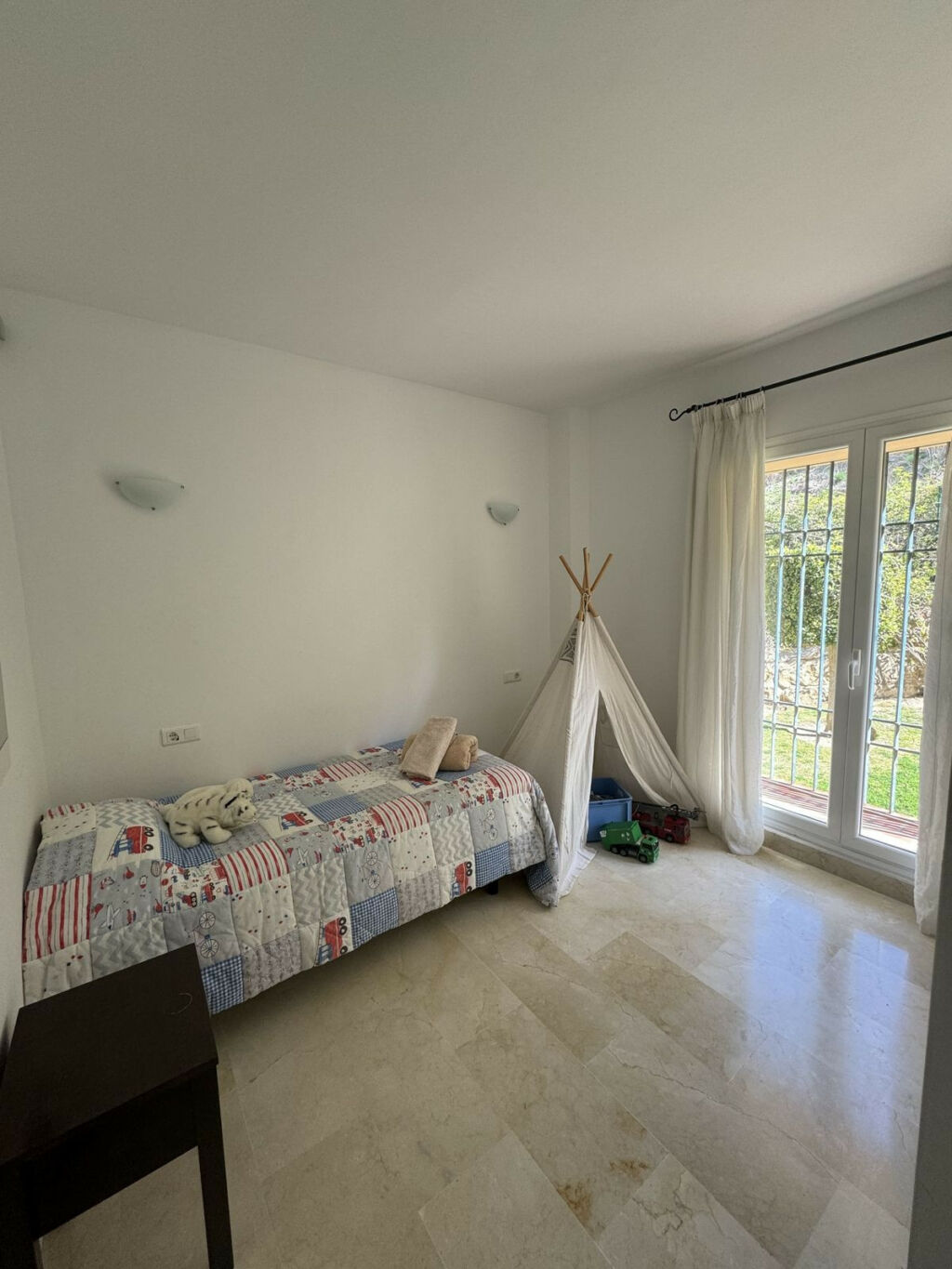 Middle Floor Apartment Elviria Málaga - image 23
