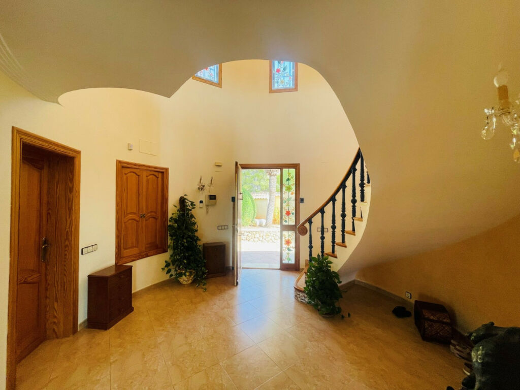 Detached Villa Altea Alicante - image 22