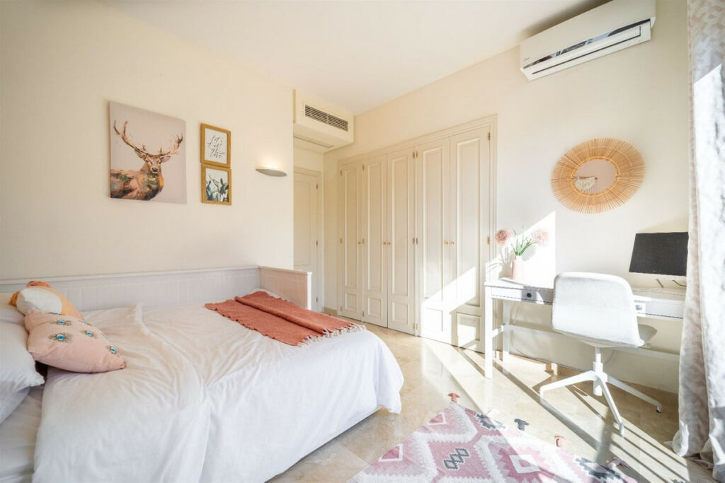 Penthouse Duplex La Quinta Málaga - image 22