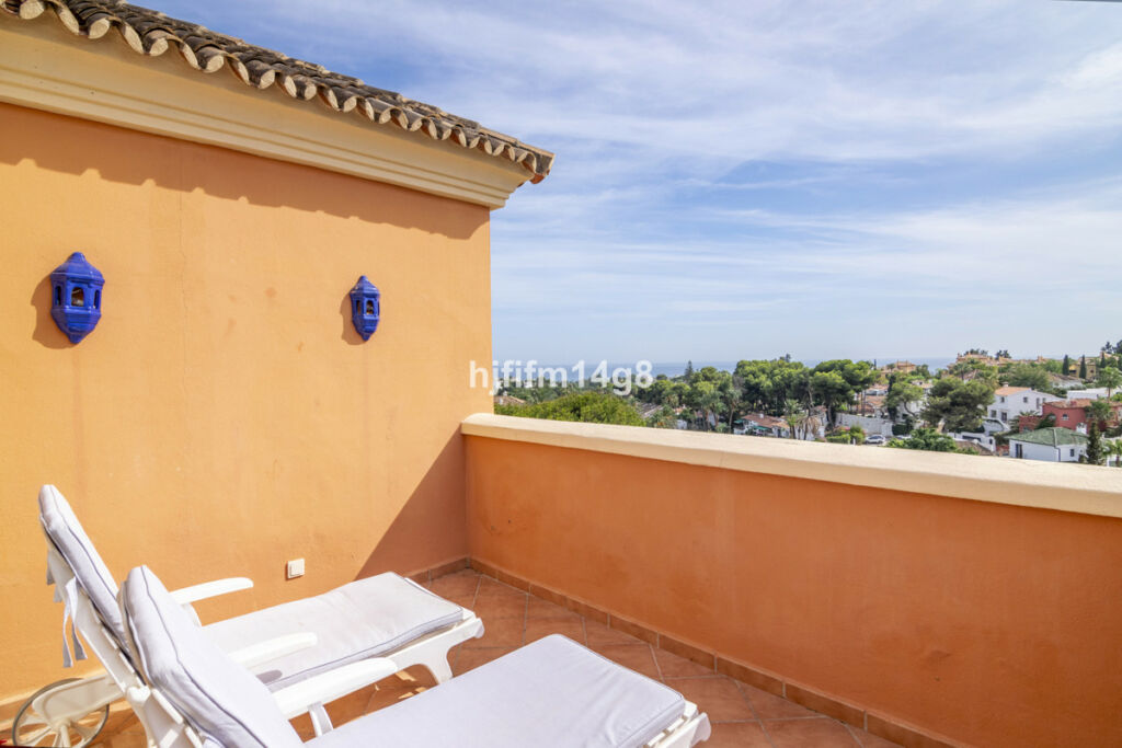 Penthouse Duplex Nueva Andalucía Málaga - image 22