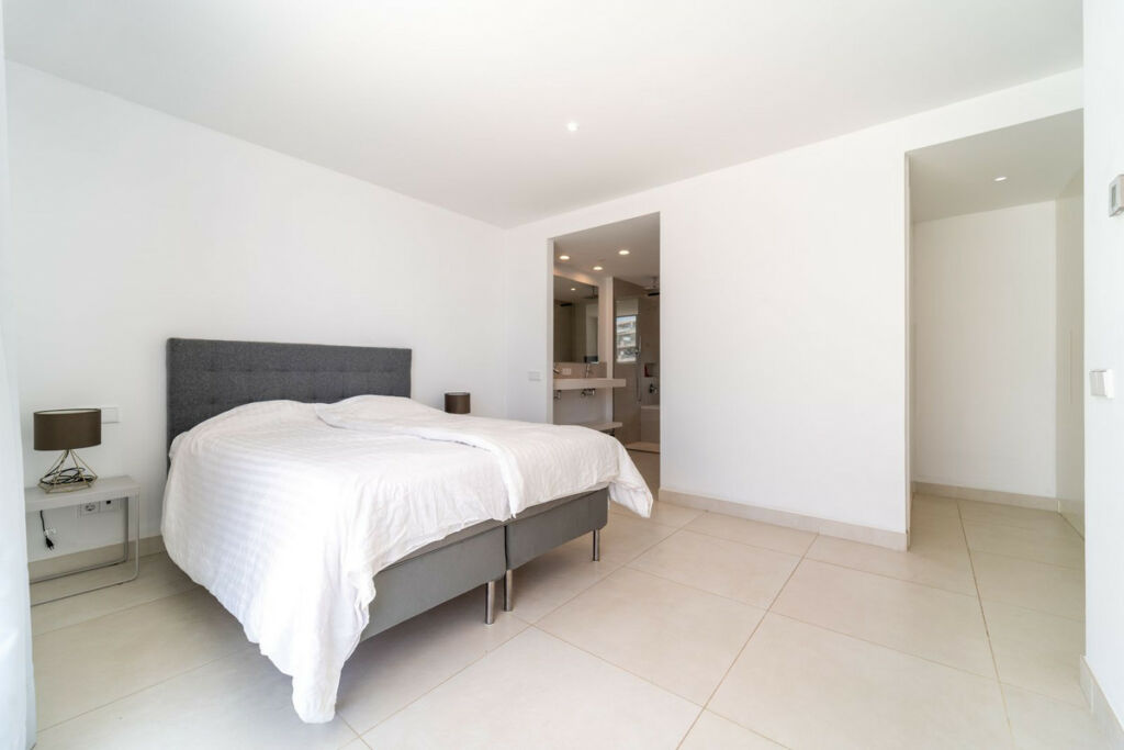 Penthouse Fuengirola Málaga - image 23