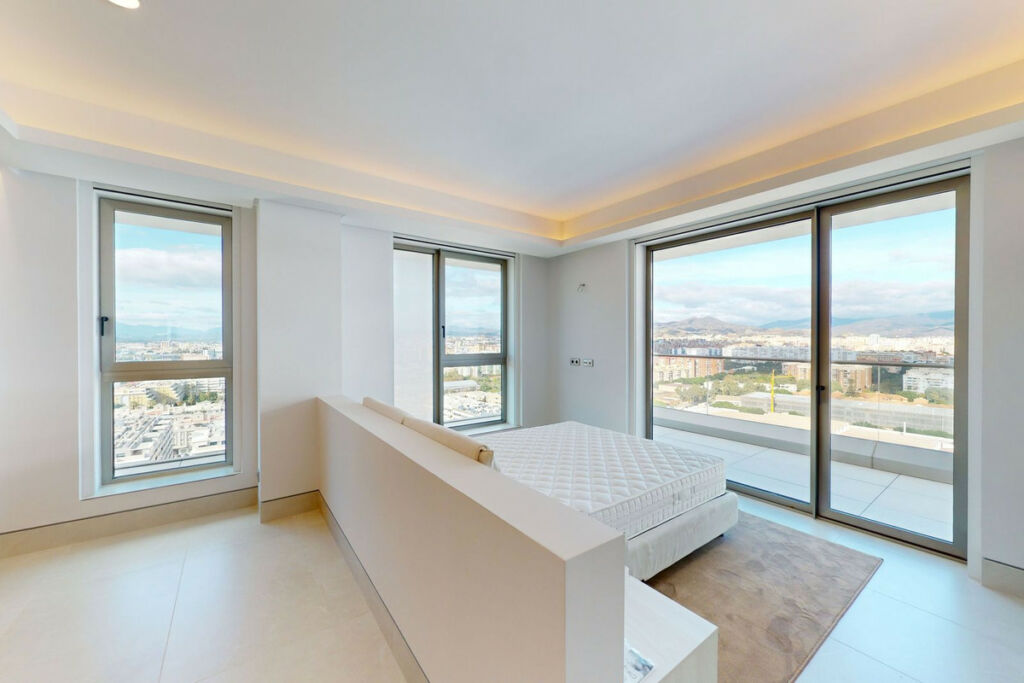 Top Floor Apartment Málaga Málaga - image 27