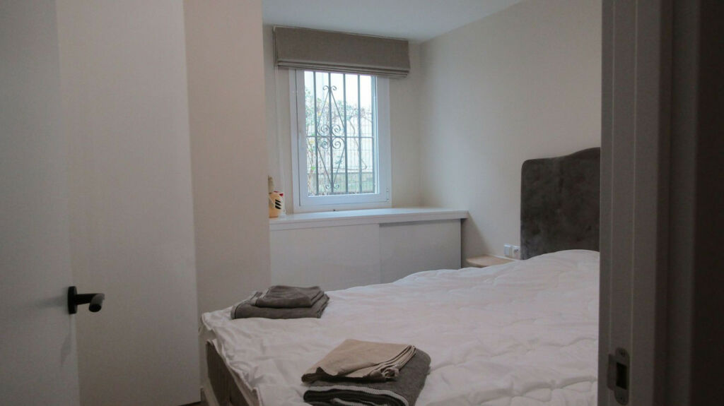 Ground Floor Apartment Calahonda Málaga - image 23