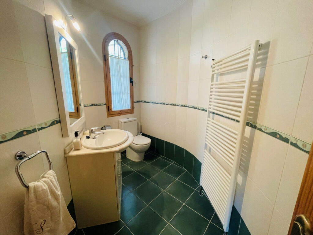 Detached Villa Altea Alicante - image 23