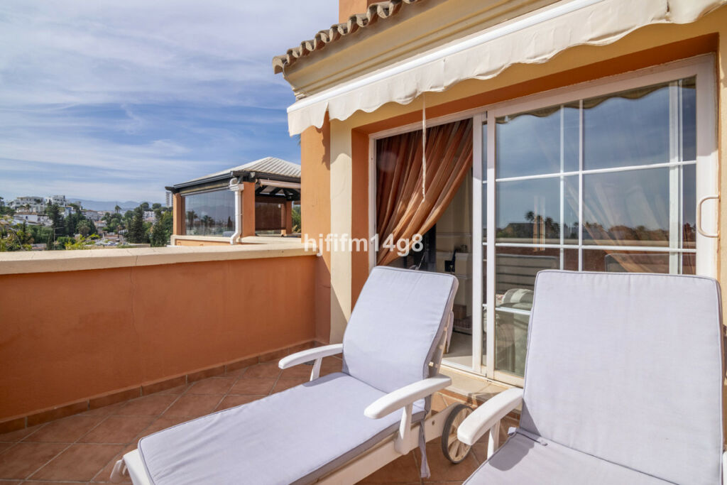 Penthouse Duplex Nueva Andalucía Málaga - image 23