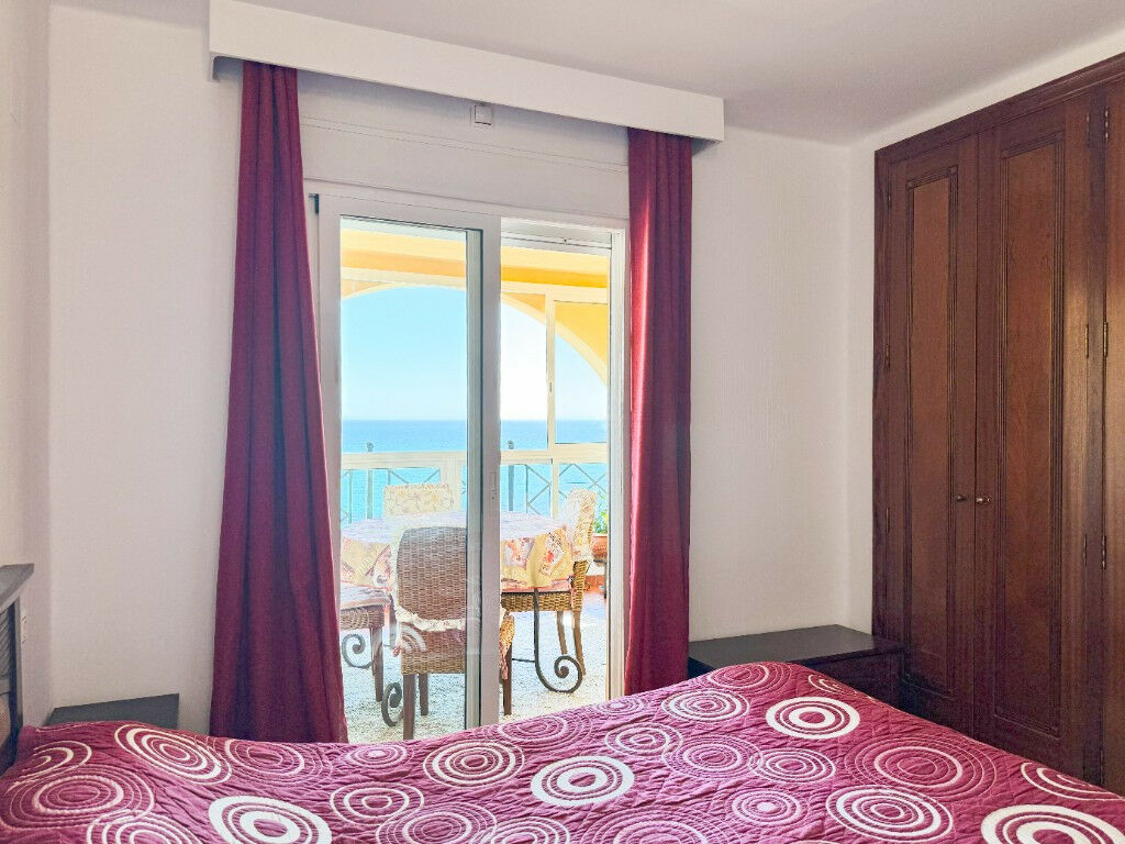 Middle Floor Apartment Torrevieja Alicante - image 24