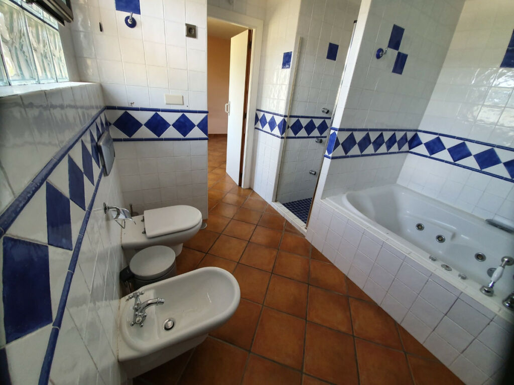 Detached Villa Callosa d'en Sarria Alicante - image 24