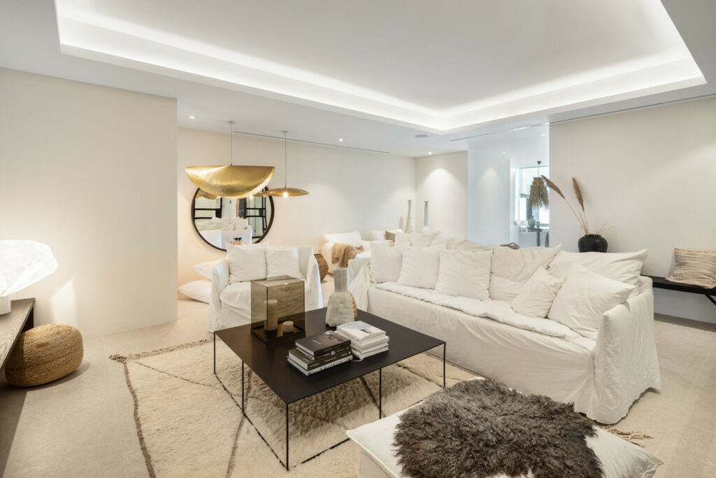 Detached Villa La Quinta Málaga - image 24