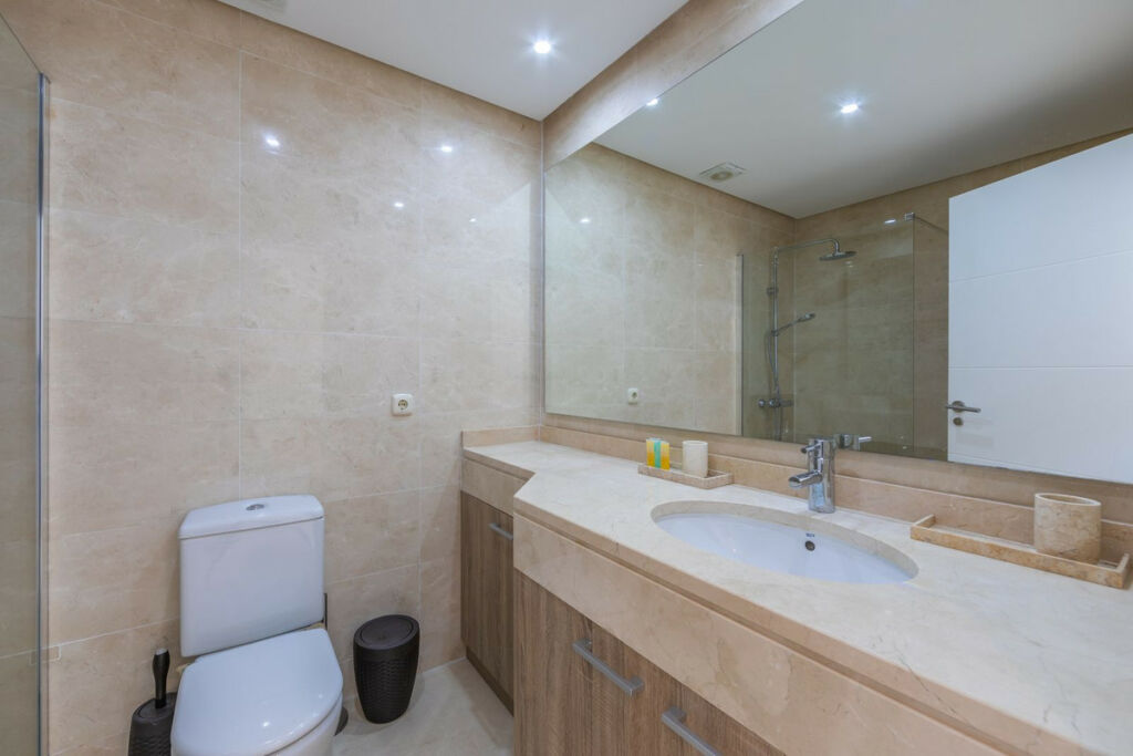 Ground Floor Apartment Casares Playa Málaga - image 27