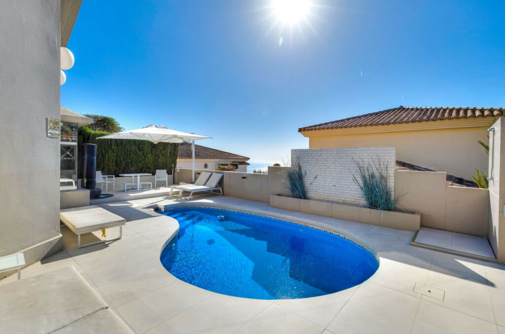 Detached Villa Benalmadena Málaga - image 23