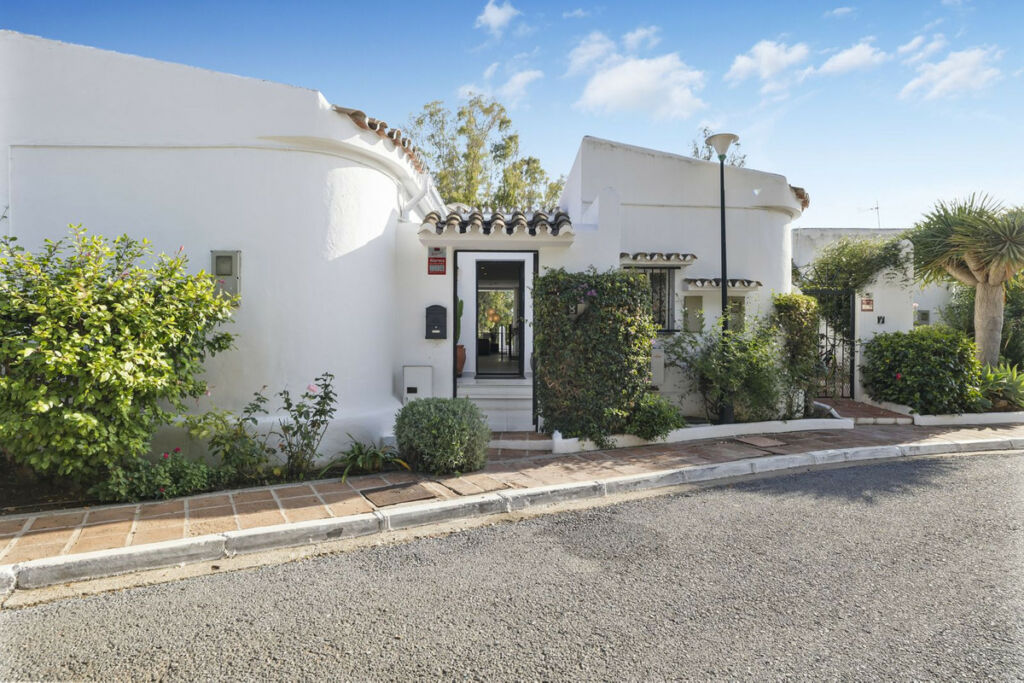Townhouse Marbella Málaga - image 24