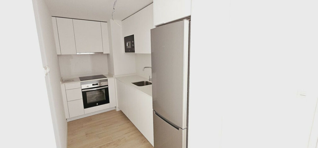 Middle Floor Apartment Nueva Andalucía Málaga - image 24