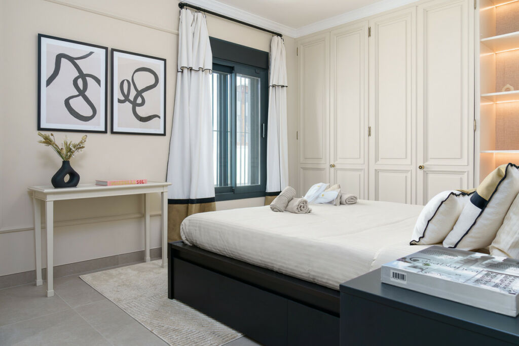 Middle Floor Apartment Puerto Banús Málaga - image 25
