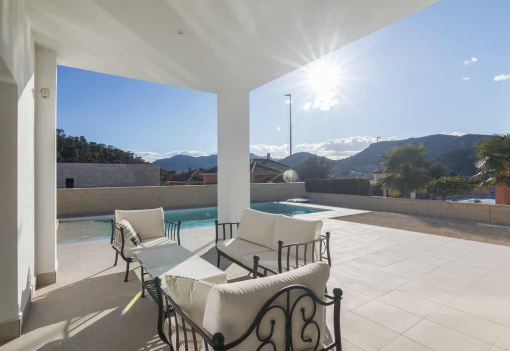 Detached Villa Aspe Alicante - image 25