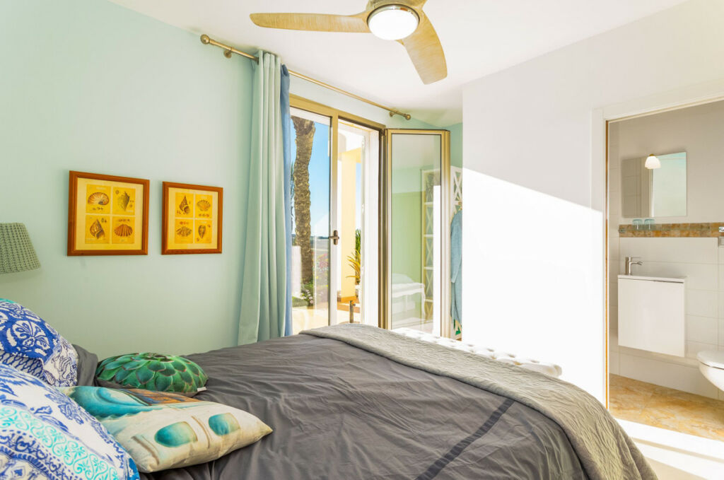 Detached Villa San Miguel de Salinas Alicante - image 25