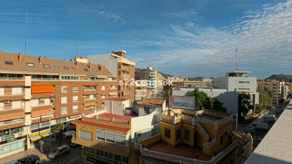Penthouse Elda Alicante - image 25