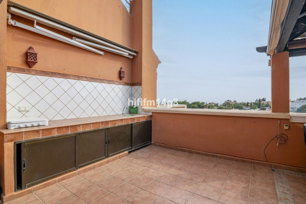 Penthouse Duplex Nueva Andalucía Málaga - image 25