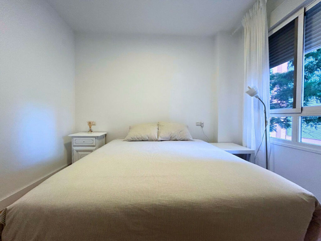 Middle Floor Apartment Los Boliches Málaga - image 25