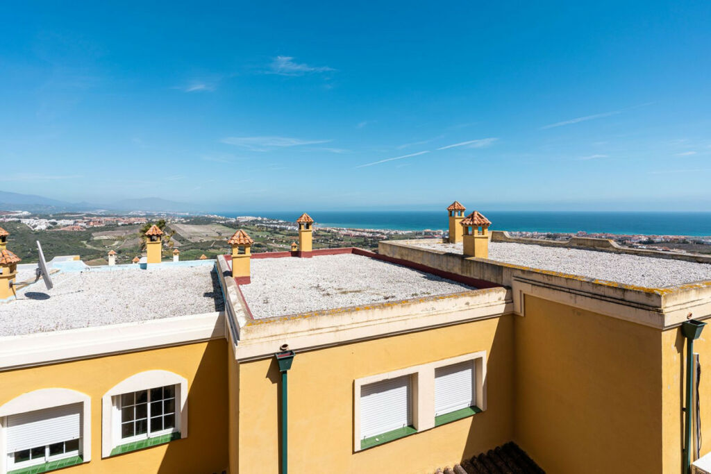 Townhouse Manilva Málaga - image 25