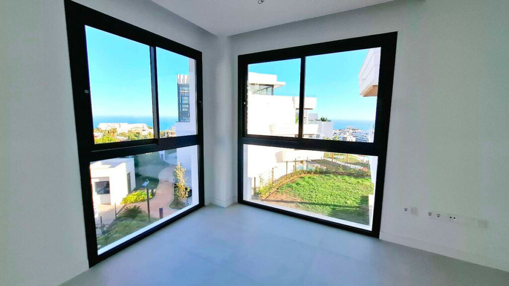 Middle Floor Apartment Fuengirola Málaga - image 26