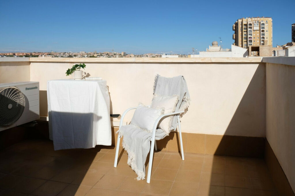 Top Floor Apartment Los Locos Alicante - image 26
