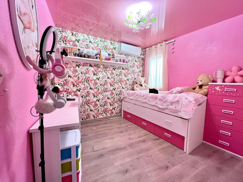 Middle Floor Apartment Torrevieja Alicante - image 26